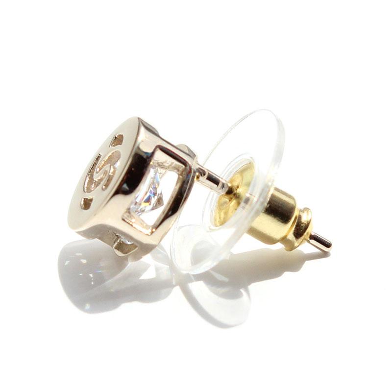 CHANEL シャネル ピアス CCマーク メタル&ストラス ライン CHANEL シャネル ピアス CCマーク メタル&ストラス ライン