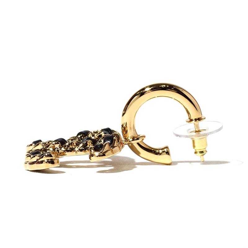 CHANEL シャネル ピアス フープ CCマーク メタル&ラムスキン CHANEL シャネル ピアス フープ CCマーク メタル&ラムスキン