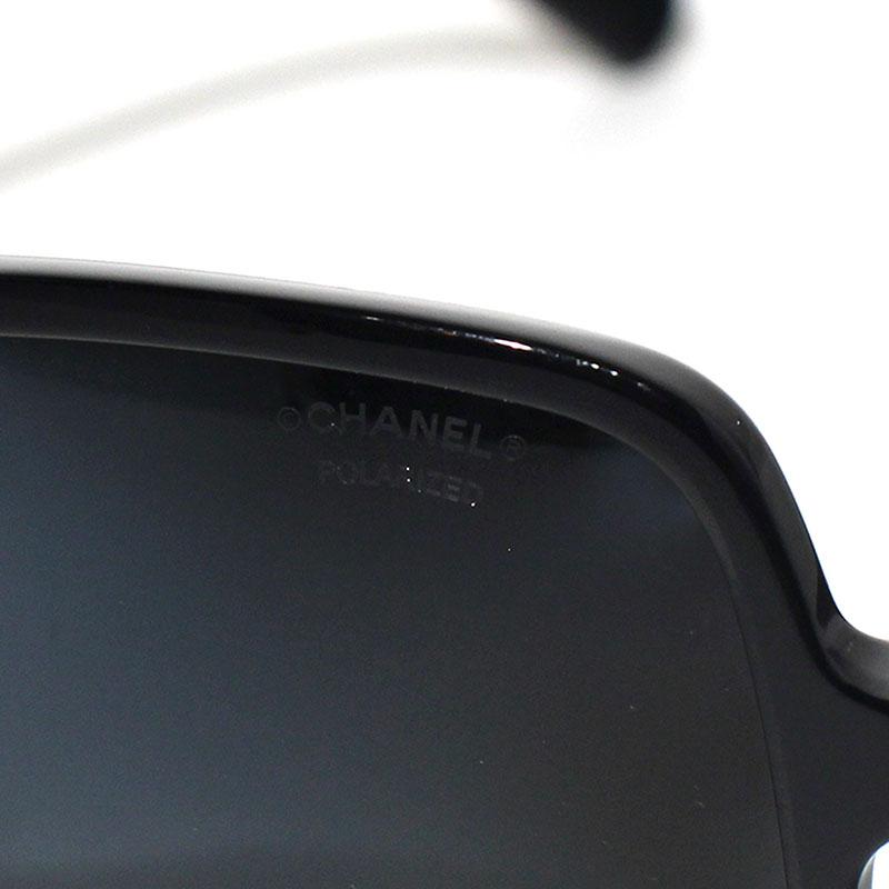 CHANEL（シャネル） サングラス スクエアシェイプ ブラック グレー