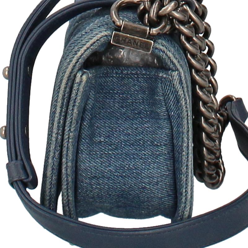 CHANEL シャネル ボーイシャネル チェーンショルダーバッグ A67085 