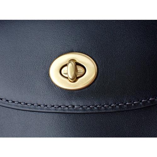 COACH（コーチ） ショルダーバッグ スマホショルダー お財布ショルダー
