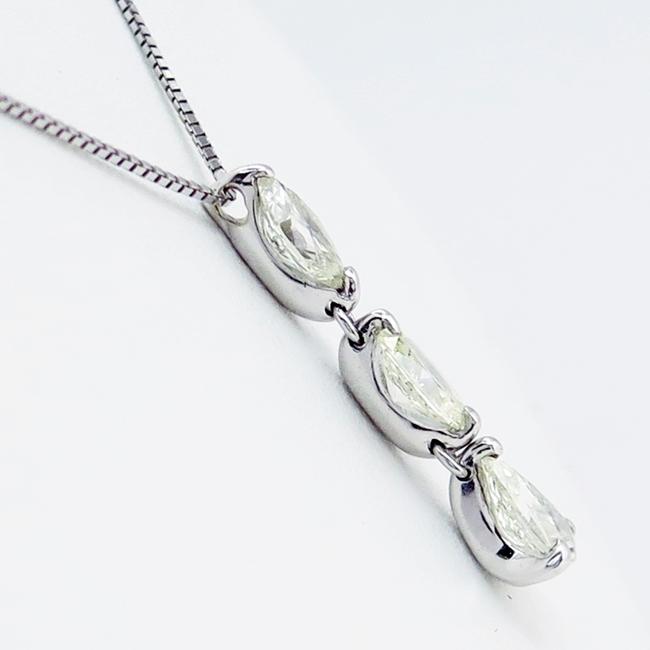 K18WG ☆ ホワイトゴールド ネックレス ◇ダイヤモンド0.604ct/0.602ct 