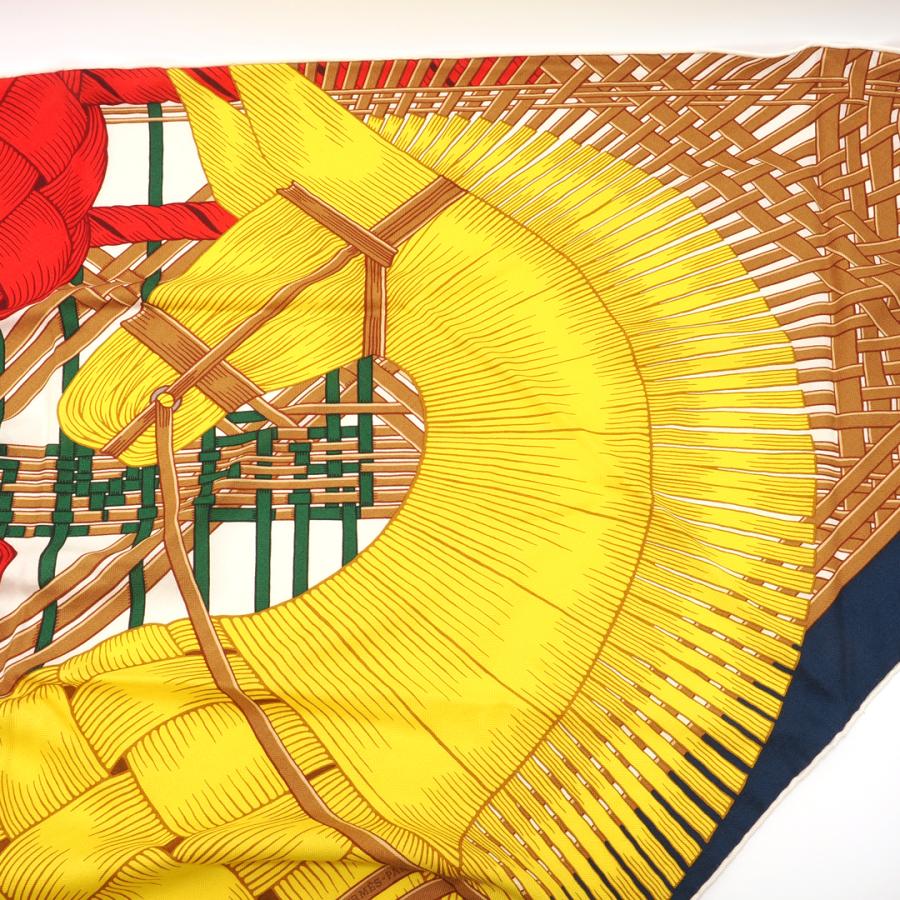 HERMES 【ほぼ新品】HERMES エルメス ジュアン トライアングル HERMES 【ほぼ新品】HERMES エルメス ジュアン トライアングル