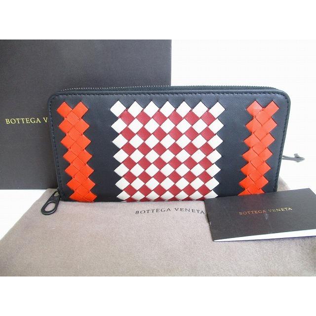 BOTTEGA VENETA（ボッテガ・ヴェネタ） イントレチャート ナッパ