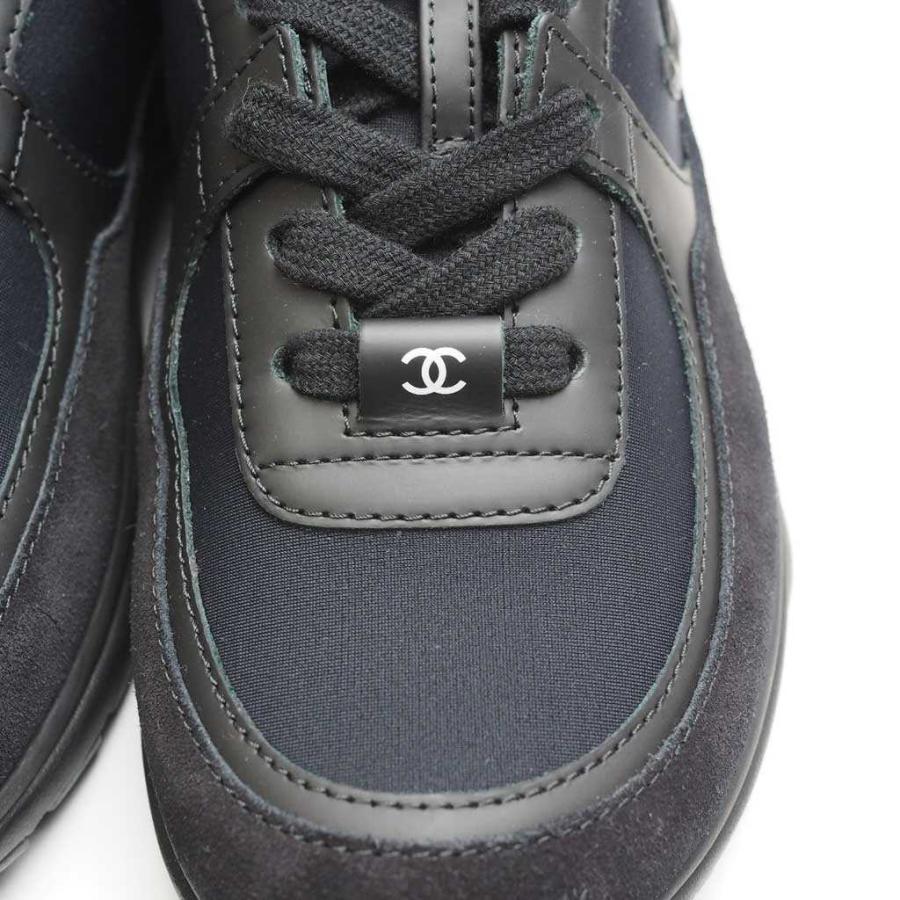 可愛すぎるフェミニンデザイン♪ シャネル CCロゴ入りレディース