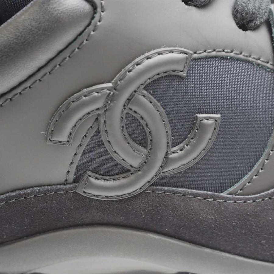 可愛すぎるフェミニンデザイン♪ シャネル CCロゴ入りレディース