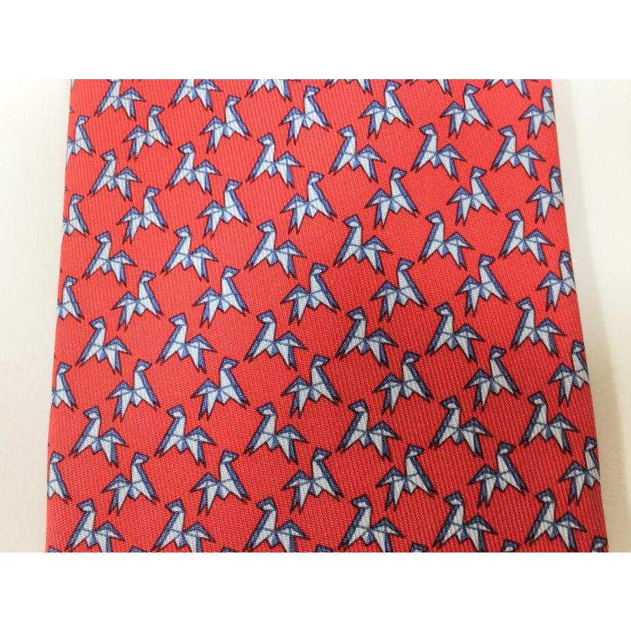 HERMES エルメス ネクタイ シルク レッド系 折り紙風馬柄 HERMES エルメス ネクタイ シルク レッド系 折り紙風馬柄