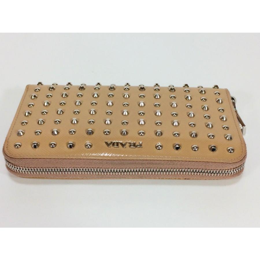 PRADA プラダ 長財布 レザー×スタッズ ベージュ : ブランド PRADA プラダ 長財布 レザー×スタッズ ベージュ : ブランド