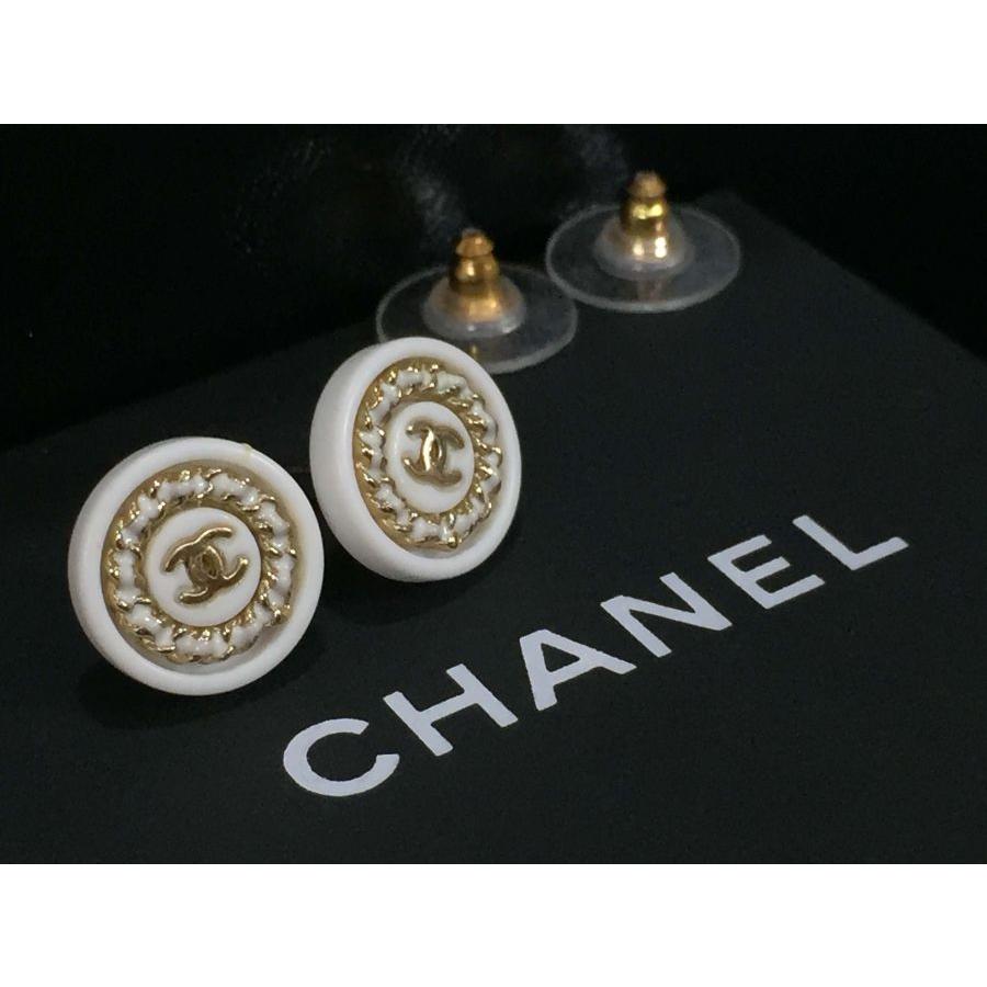 CHANEL シャネル ココマーク ピアス ラウンド コメ有り 箱あり CHANEL シャネル ココマーク ピアス ラウンド コメ有り 箱あり