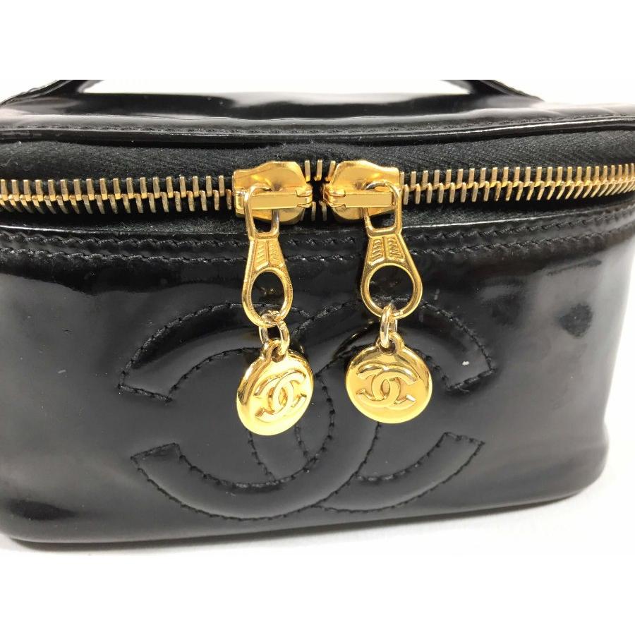 CHANEL シャネル バニティバッグ 化粧ポーチ エナメル 黒 CHANEL シャネル バニティバッグ 化粧ポーチ エナメル 黒