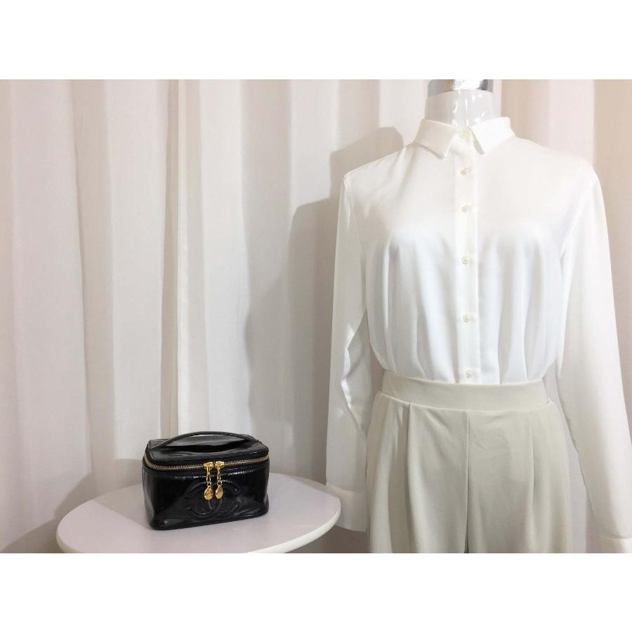 CHANEL シャネル バニティバッグ 化粧ポーチ エナメル 黒 CHANEL シャネル バニティバッグ 化粧ポーチ エナメル 黒