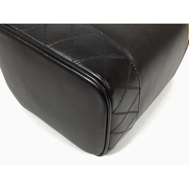 CHANEL シャネル バニティバッグ カーフ ブラック 黒 ゴールド CHANEL シャネル バニティバッグ カーフ ブラック 黒 ゴールド