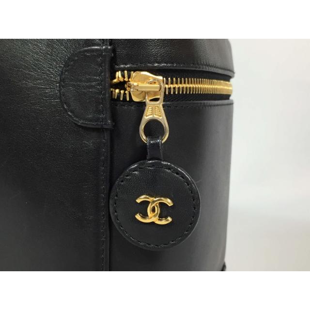 CHANEL シャネル バニティバッグ カーフ ブラック 黒 ゴールド CHANEL シャネル バニティバッグ カーフ ブラック 黒 ゴールド