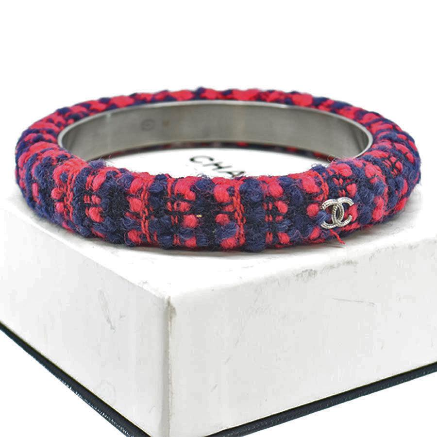 CHANEL（シャネル） バングル ココマーク ツイードx金属素材 レッドx
