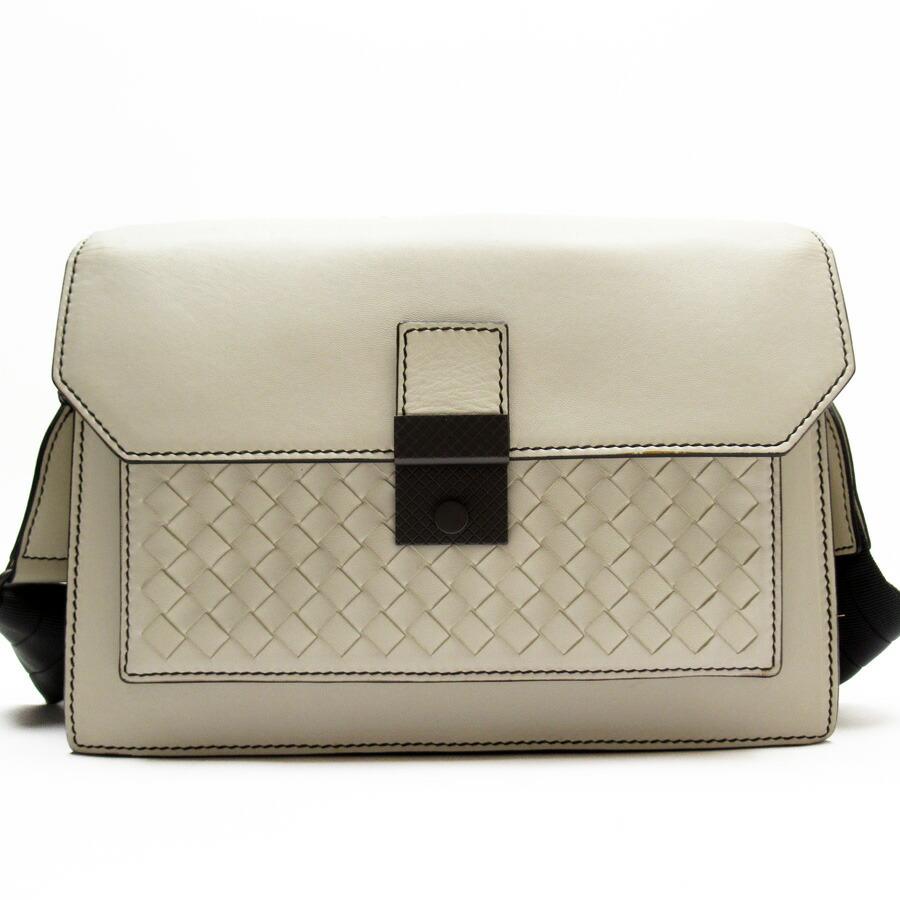 ボッテガヴェネタ BOTTEGAVENETA 斜め掛けショルダーバッグ イントレ 