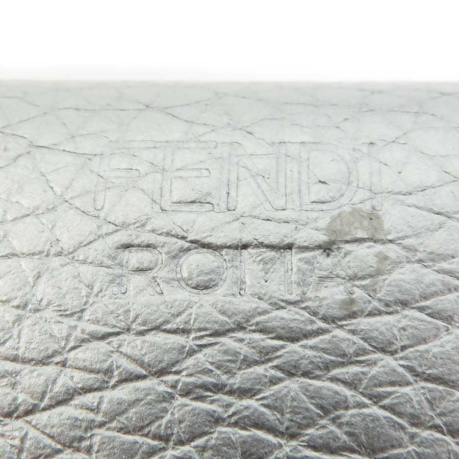 FENDI（フェンディ） 三つ折り財布 ピーカブー レザー シルバー
