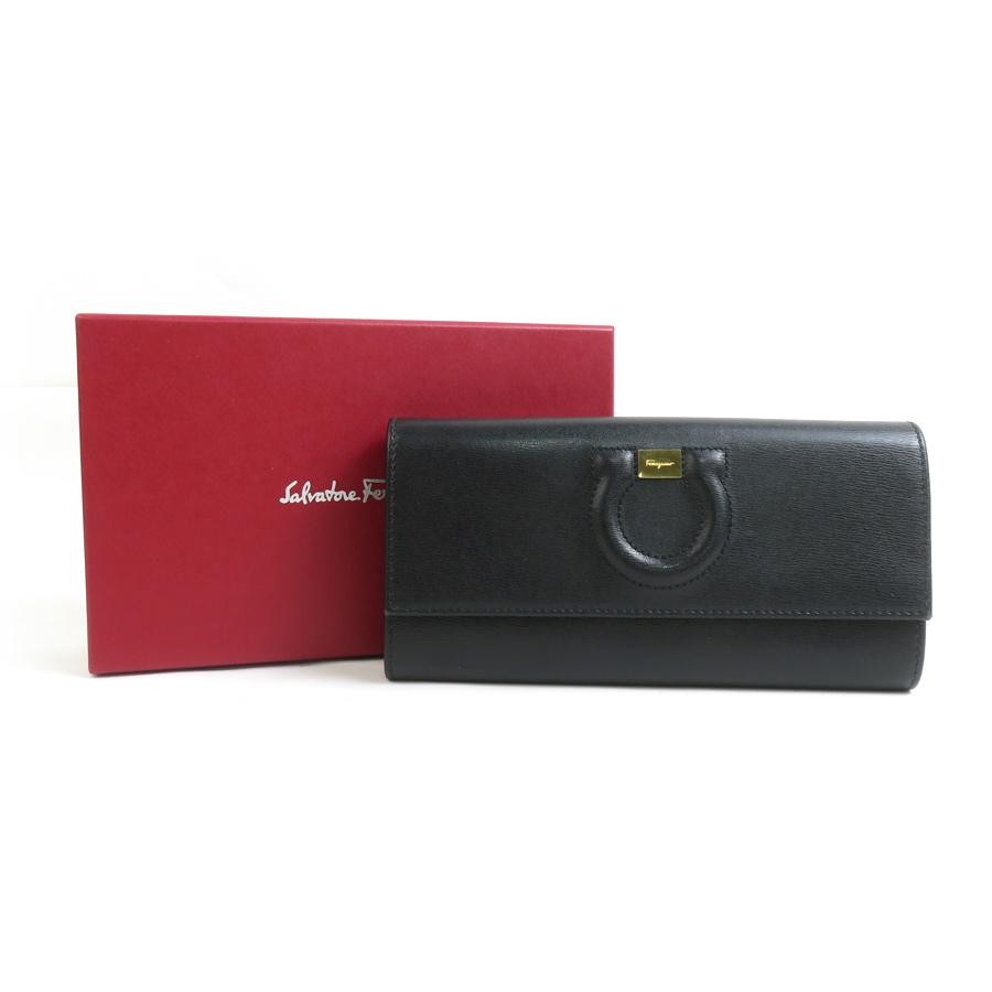 サルヴァトーレフェラガモ Salvatore Ferragamo 長財布 ガンチーニ