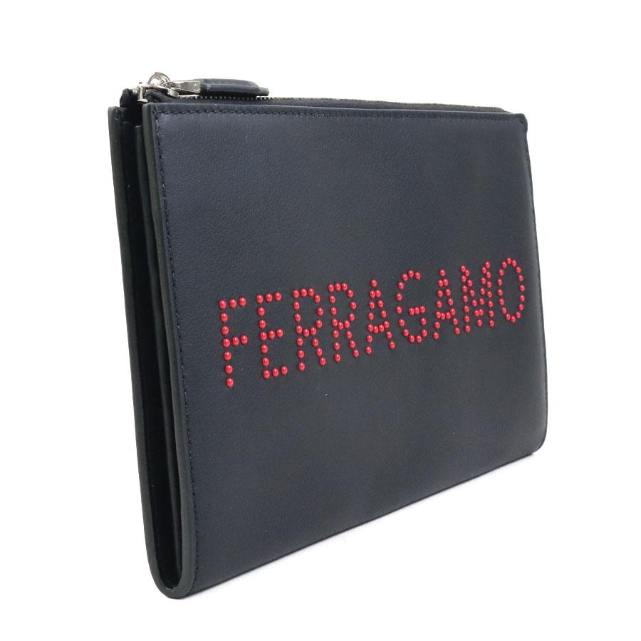 サルヴァトーレフェラガモ Salvatore Ferragamo クラッチバッグ レザー