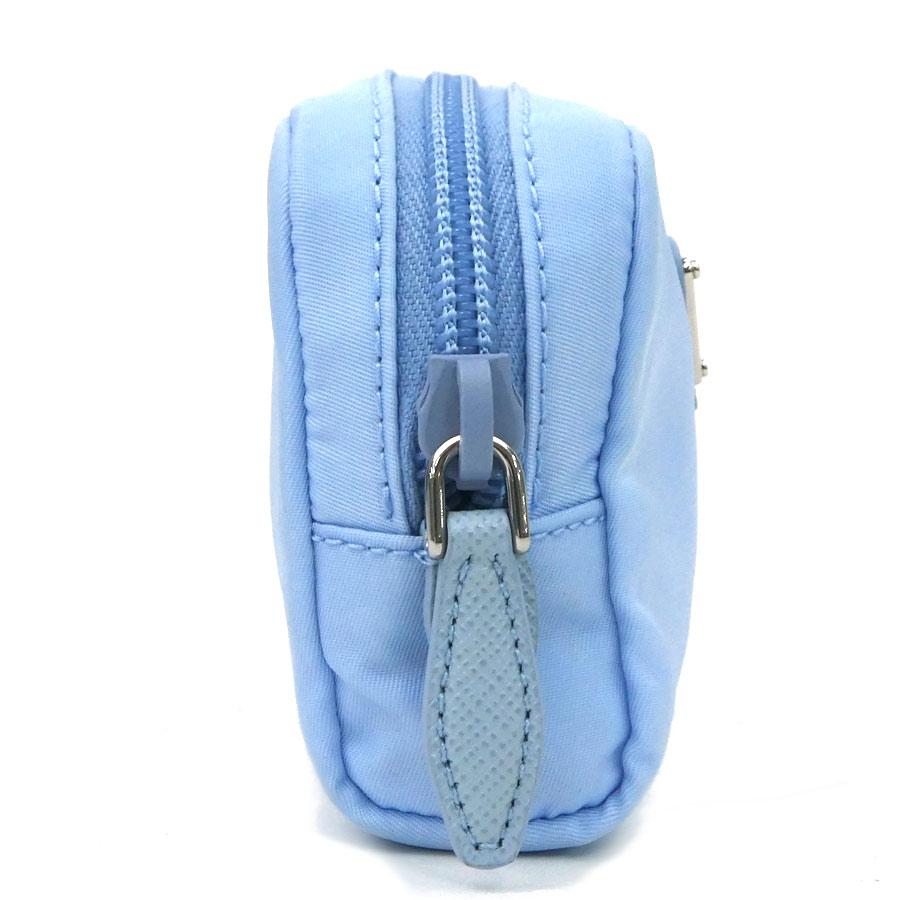 PRADA（プラダ） ポーチ ナイロン ライトブルー : ブランドバリュー