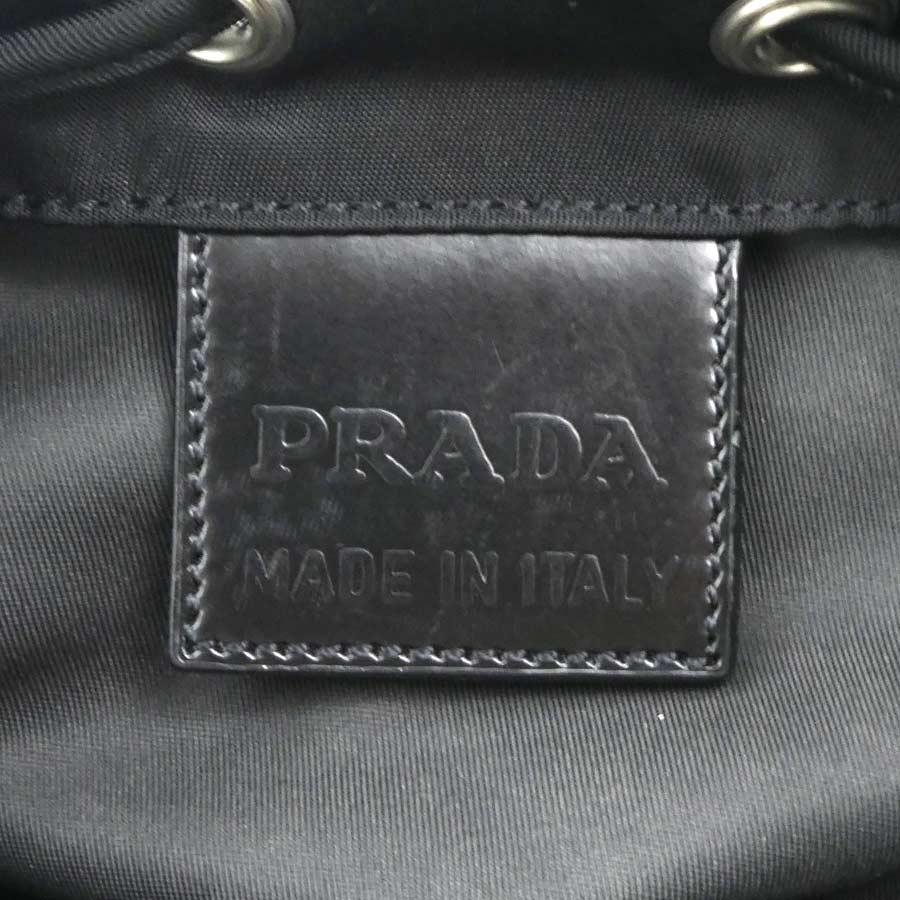 PRADA（プラダ） ポーチ 巾着ポーチ ナイロン ブラック : ブランド