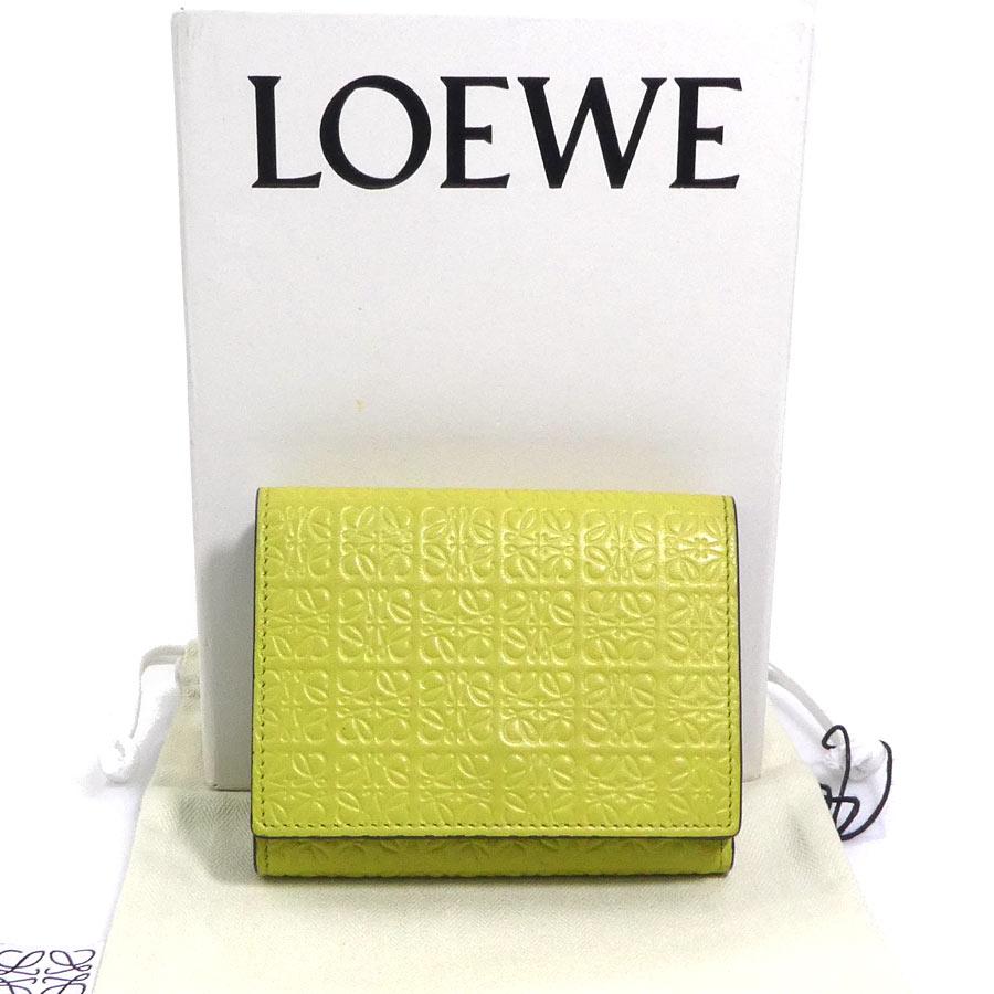 LOEWE（ロエベ） 三つ折り財布 レザー イエローグリーン : ブランド