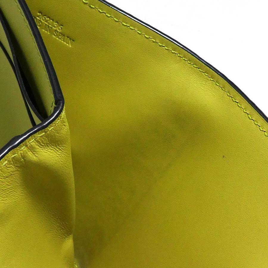 LOEWE（ロエベ） 三つ折り財布 レザー イエローグリーン : ブランド