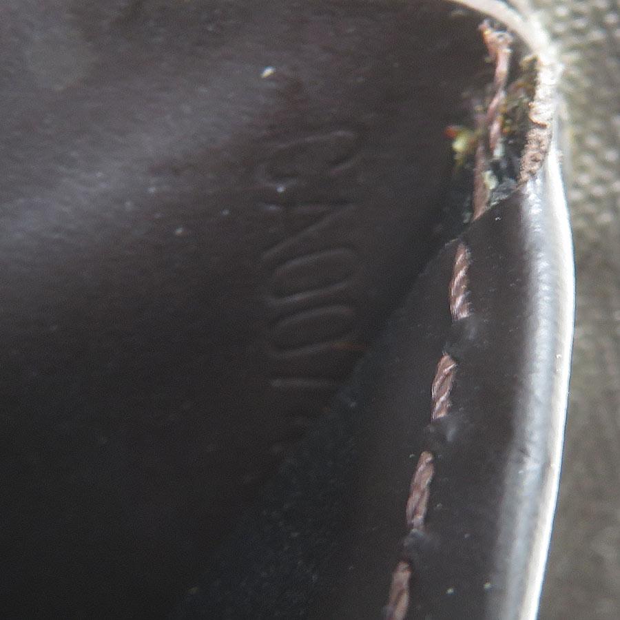 LOUIS VUITTON（ルイ・ヴィトン） ルイ ヴィトン 二つ折り財布