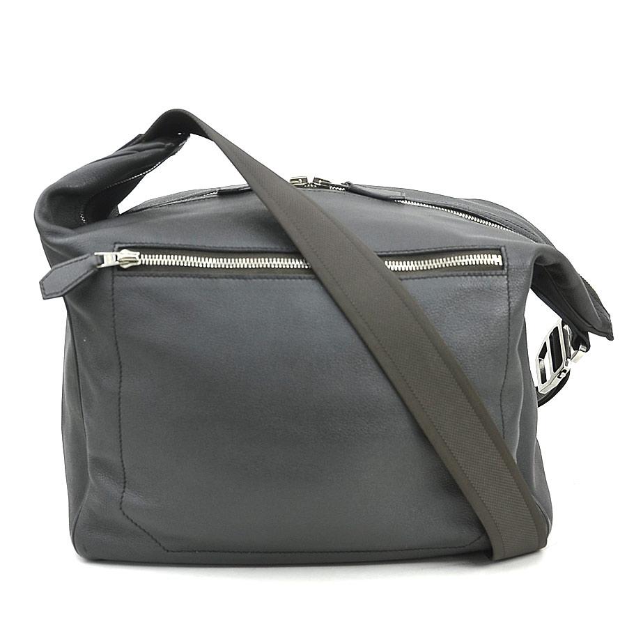 HERMES（エルメス） ショルダーバッグ シティスライドMM/トリヨン 