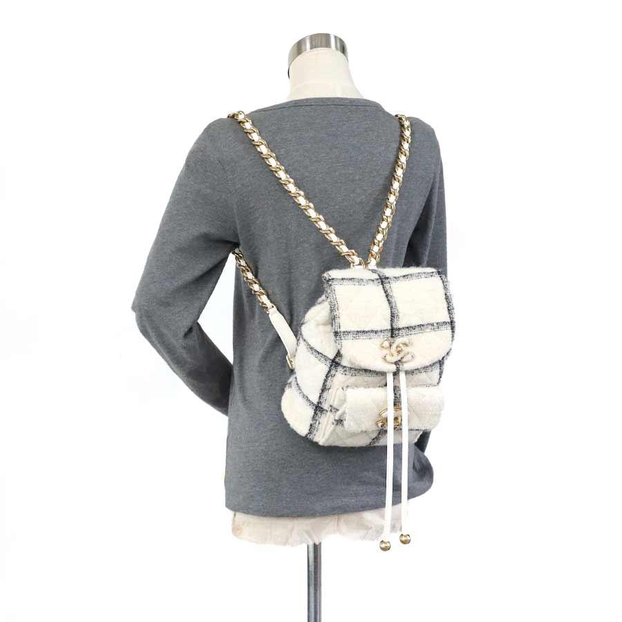 CHANEL（シャネル） リュック ツイード ホワイト/ブラック : ブランド 