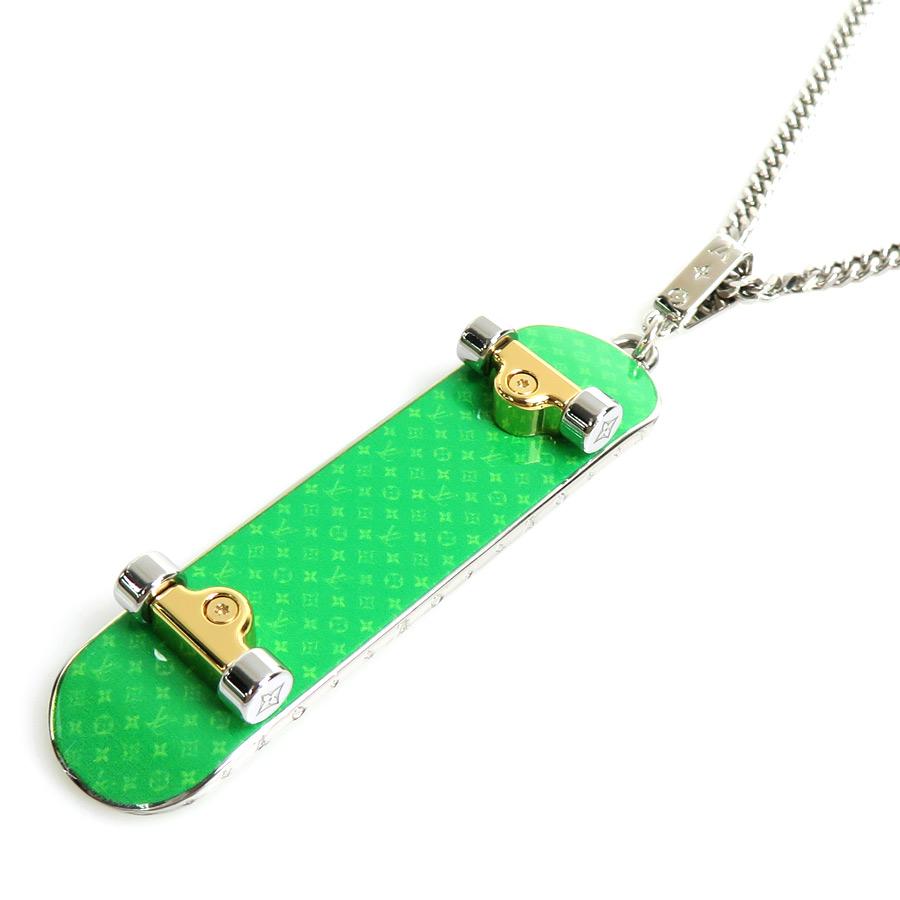LOUIS VUITTON ルイ ヴィトン ネックレス ペンダント スケート LOUIS VUITTON ルイ ヴィトン ネックレス ペンダント スケート