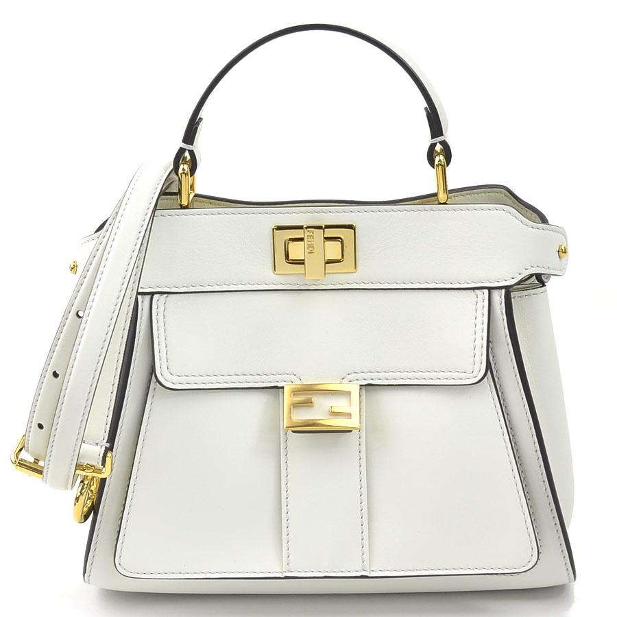 FENDI ミニ ピーカブー ショルダーバッグ ホワイト　レザー 2WAY 楽天市場】フェンディ FENDI ピーカブー 2wayショルダーバッグ