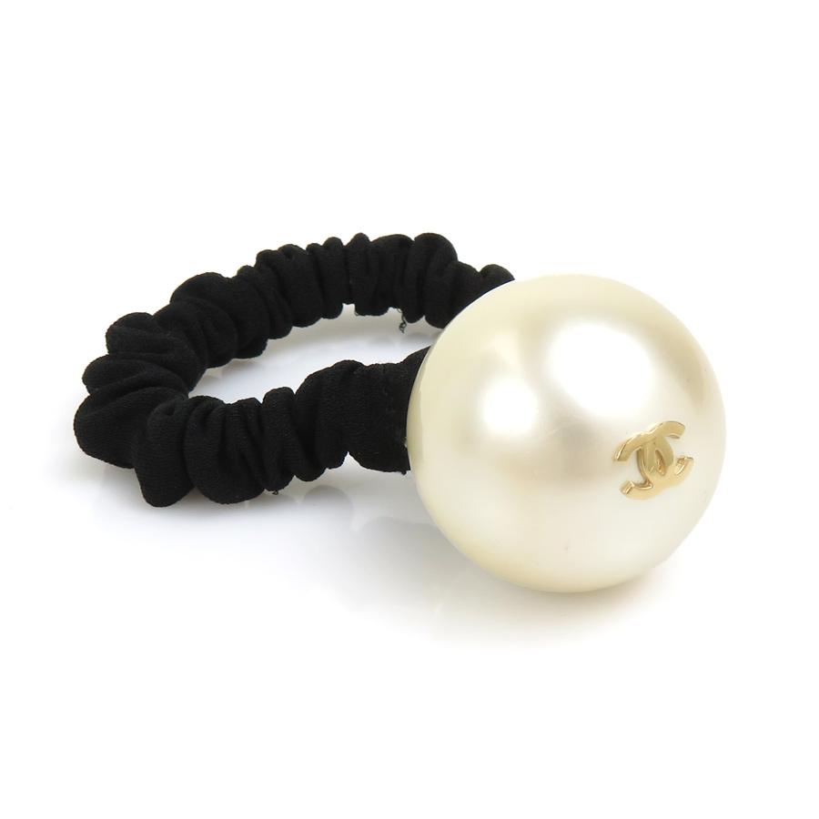 CHANEL(シャネル)＊パール ヘアゴム CHANEL/シャネル ビッグパールヘアゴム