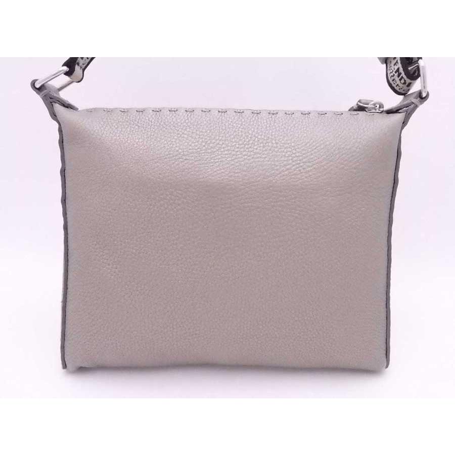 正規品FENDIセレリアショルダーバッグ ワンショルダー 斜め掛けレザー グレー フェンディ FENDI レイ セレリア ショルダーバッグ レザー グレー