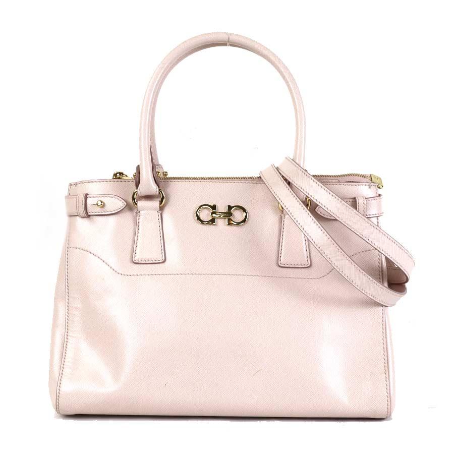 サルヴァトーレフェラガモ Salvatore Ferragamo ハンドバッグ