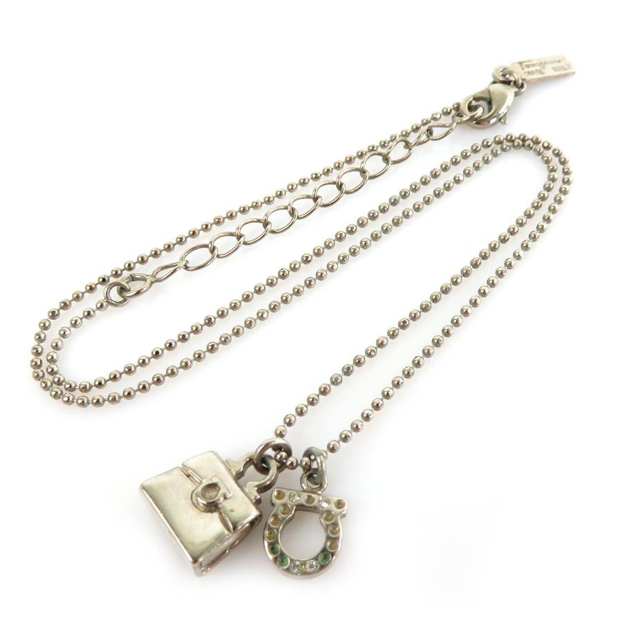 サルヴァトーレフェラガモ Salvatore Ferragamo ネックレス ガンチーニ