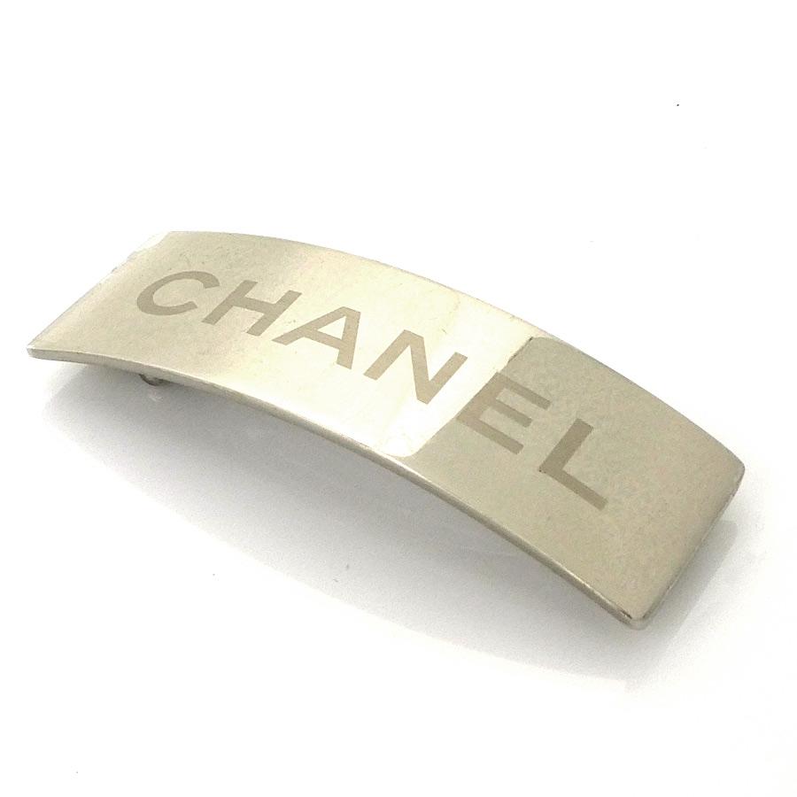 CHANEL シャネル バレッタ ロゴ メタル シルバー : ブランドバリュー 