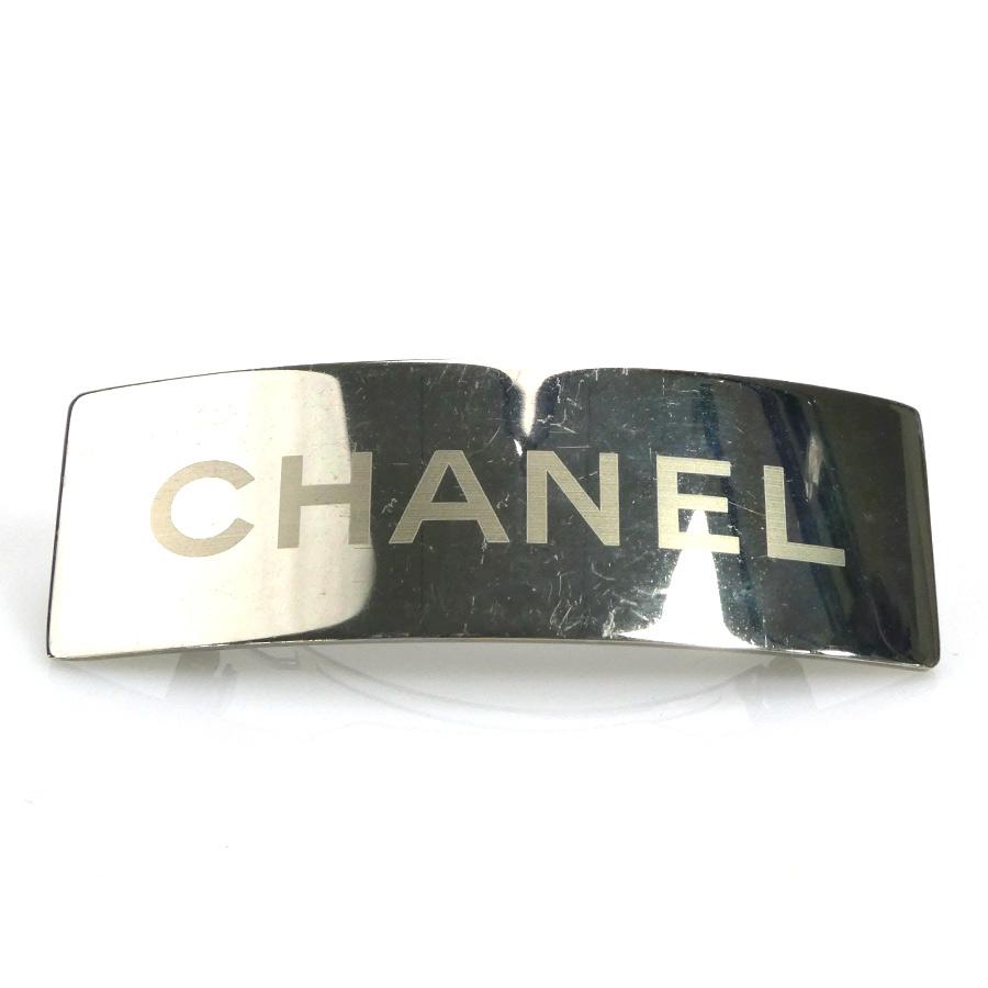 CHANEL（シャネル） バレッタ ロゴ メタル シルバー : ブランド