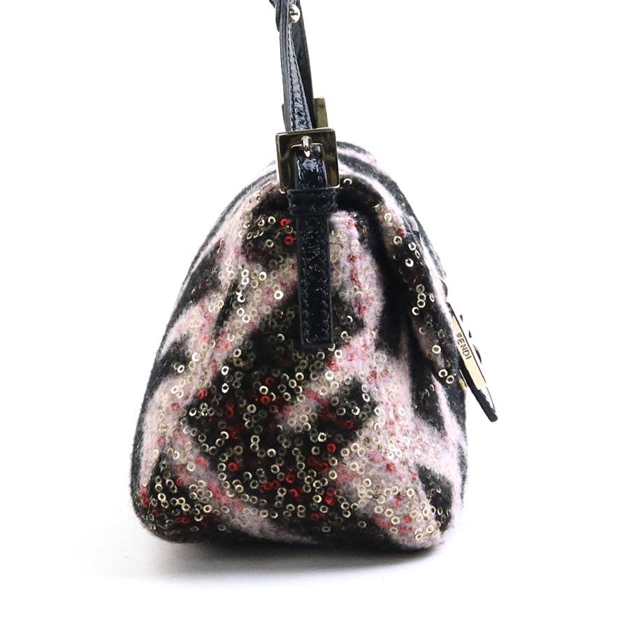 FENDI（フェンディ） ショルダーバッグ ミニ マンマバケット ウール