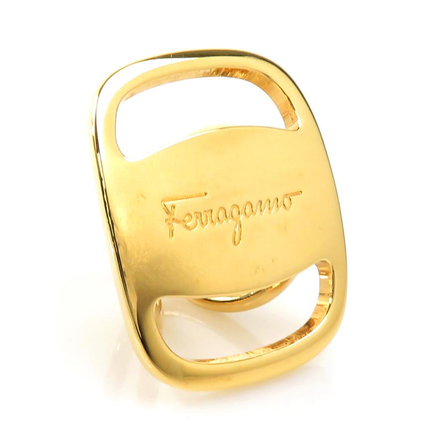 サルヴァトーレフェラガモ Salvatore Ferragamo スカーフリング ヴァラ