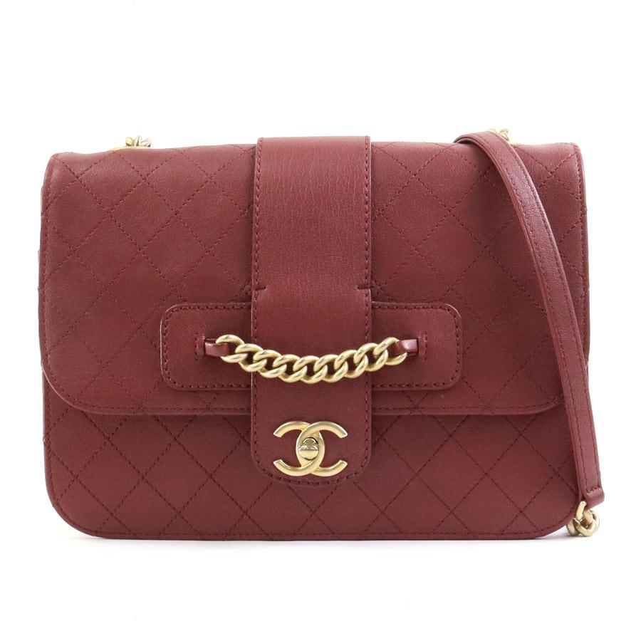 CHANEL シャネル 斜め掛けショルダーバッグ マトラッセ ココマーク 