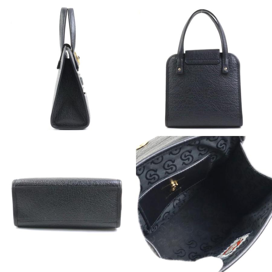 サルヴァトーレフェラガモ Salvatore Ferragamo ハンドバッグ 斜め掛け