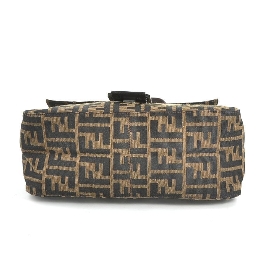FENDI(フェンディ) ショルダーバッグ マンマバケット/ズッカ柄 26776 ブラウン×黒 レザー FENDI（フェンディ） ズッカ マンマバケット ショルダーバッグ