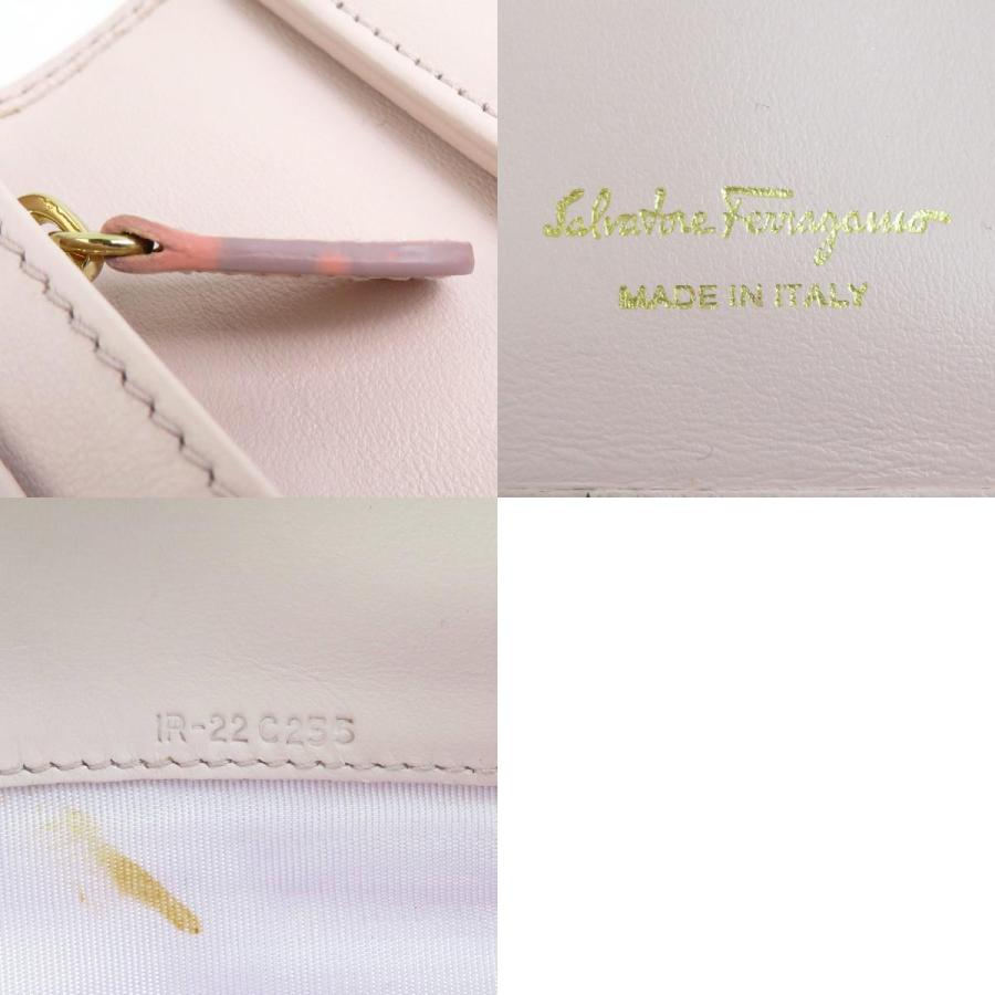 サルヴァトーレフェラガモ Salvatore Ferragamo 二つ折り長財布 ヴァラ