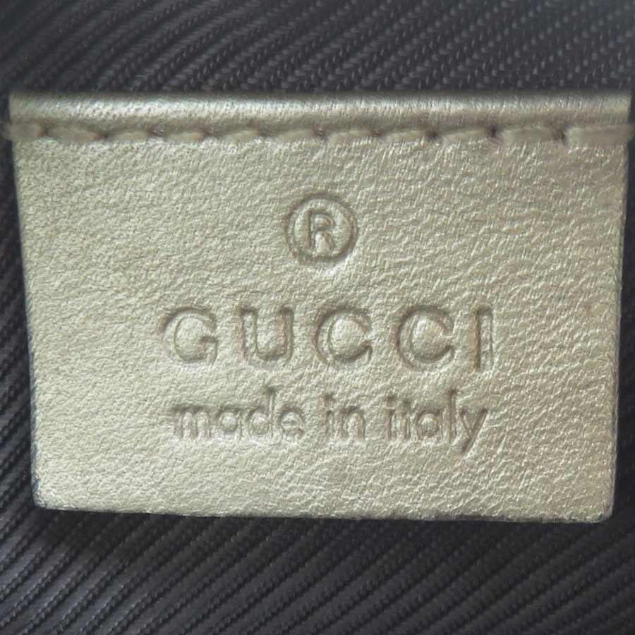 GUCCI（グッチ） ポーチ マイクログッチシマ レザー ゴールド