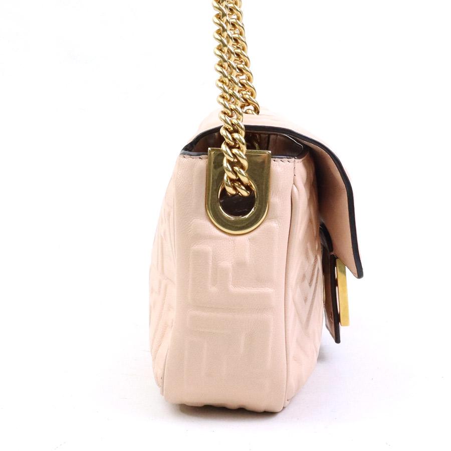 FENDI（フェンディ） ショルダーバッグ バゲット チェーン ミディ