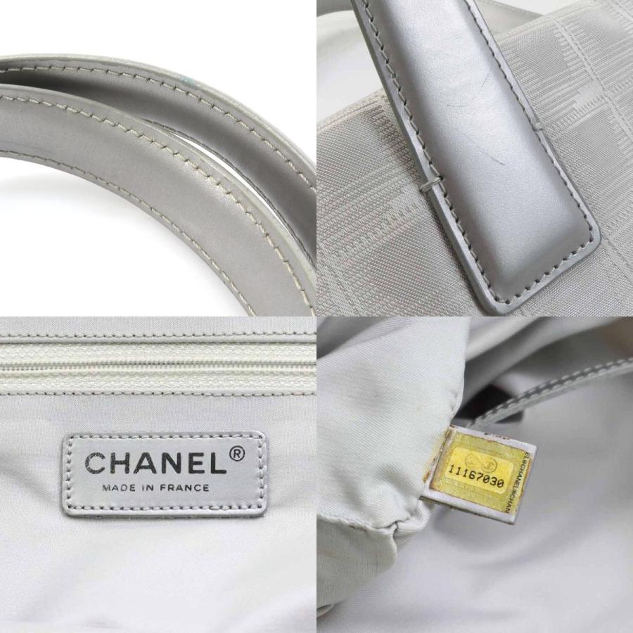 シャネル CHANEL ショルダーバッグ トートバッグ ニュートラベルライン ナイロンジャガード/レザー シルバー レディース 送料無料【中古】 e60691a CHANEL（シャネル） ショルダーバッグ トートバッグ ニュートラベル