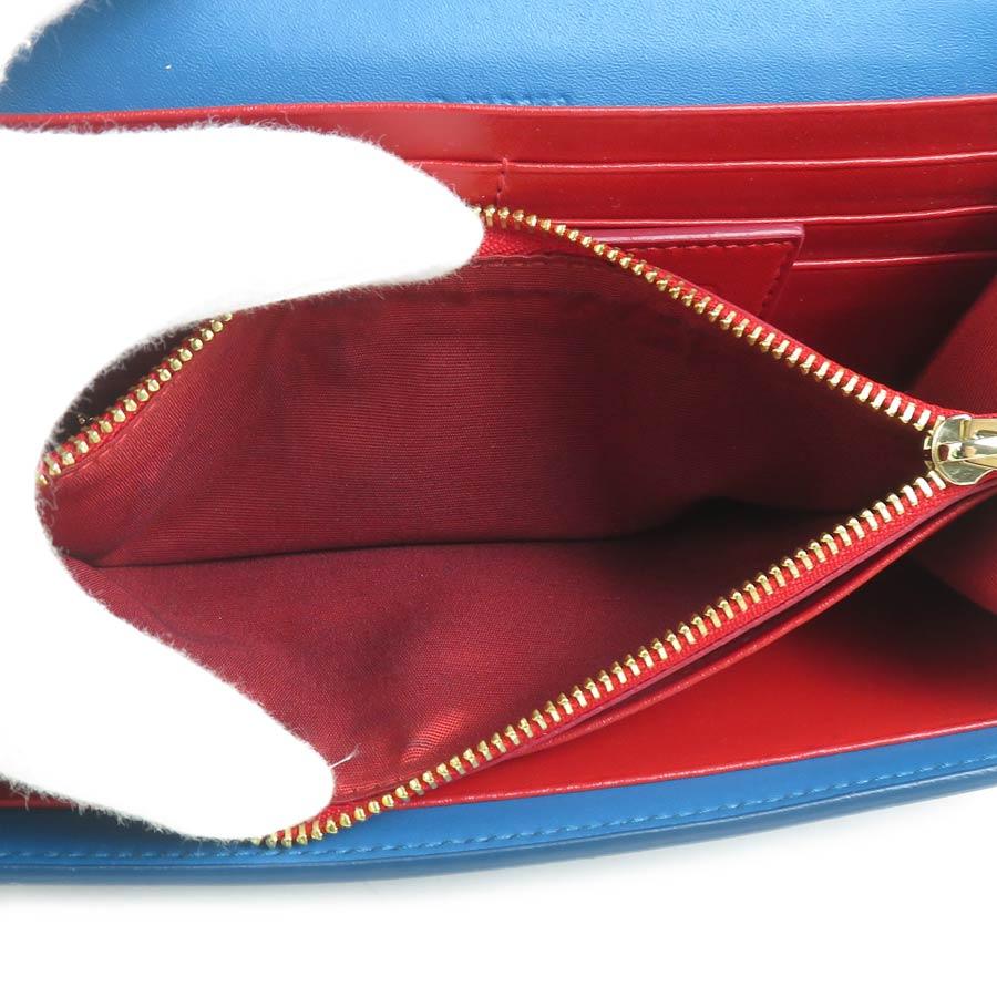 サルヴァトーレフェラガモ Salvatore Ferragamo 長財布 ヴァラリボン