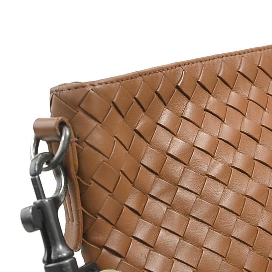 ボッテガヴェネタ BOTTEGAVENETA 斜め掛けショルダーバッグ イントレ