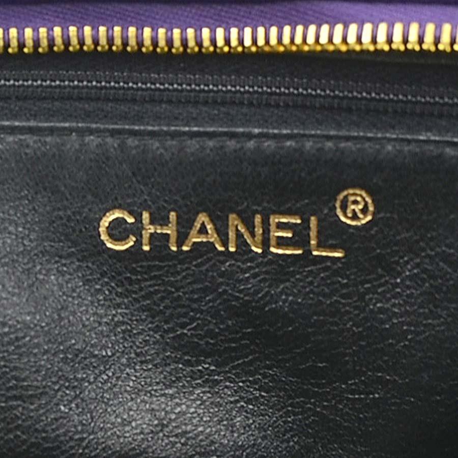 シャネル CHANEL ショルダーバッグ スエード/メタル パープル/ゴールド レディース 送料無料【中古】 e61094g CHANEL（シャネル） ショルダーバッグ スエード/メタル パープル
