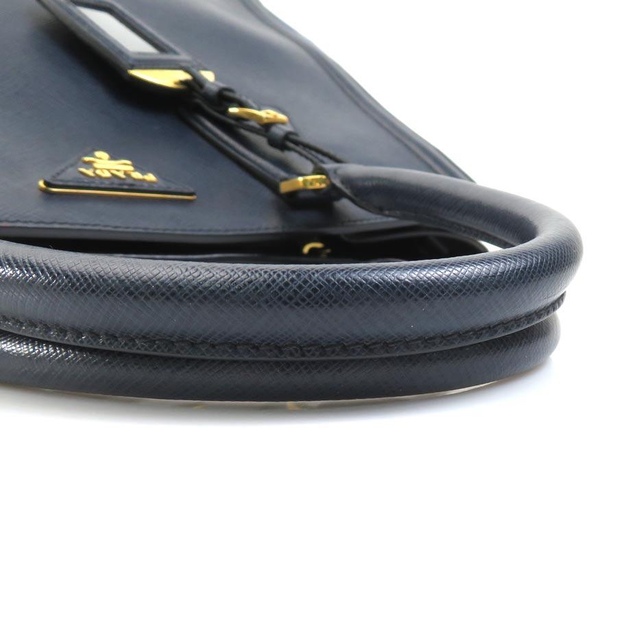 PRADA（プラダ） ハンドバッグ ショルダーバッグ レザー ネイビー